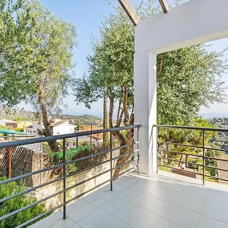 Villa Panoramic Views *