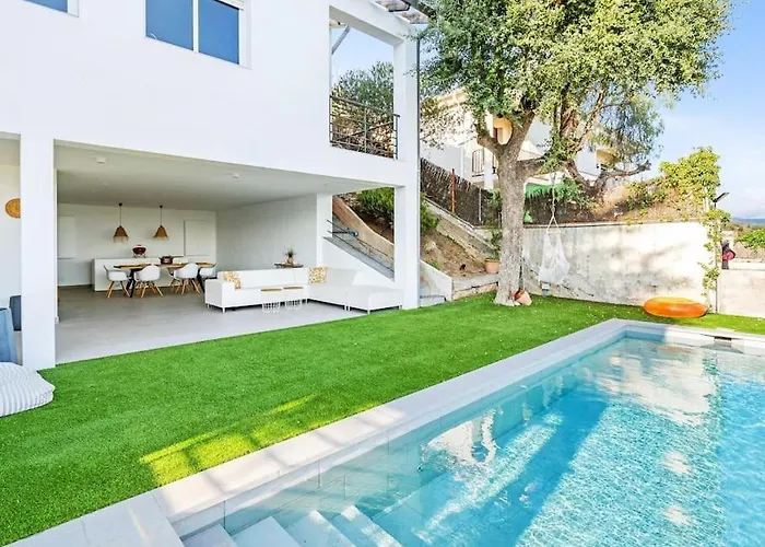 Villa Panoramic Views